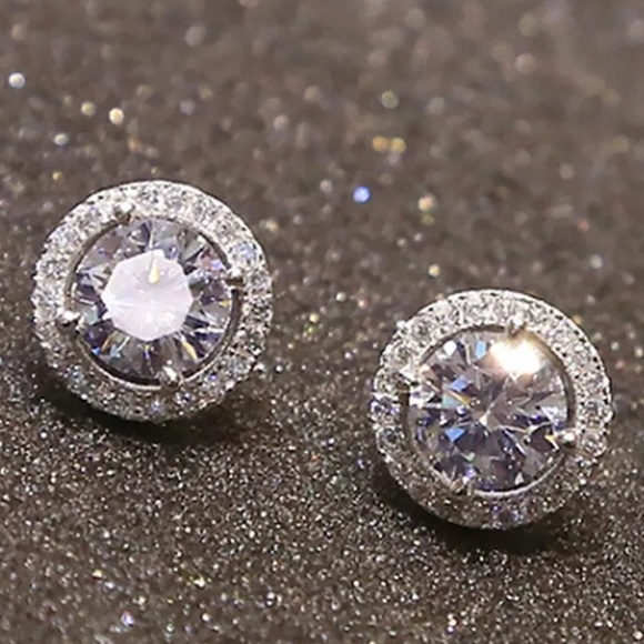 Zirconia Sparkle Ear Stud Earrings - Picture 3 of 4